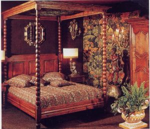 Orleans Four Poster Bed - 5ft