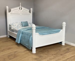 Louis XV Moulin Grande Four Foster Bed - French White