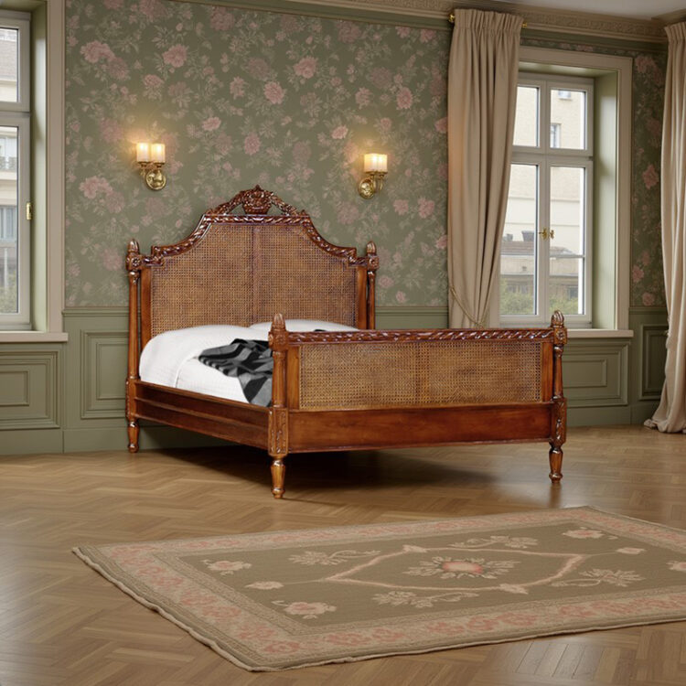 Louis XV Longchamp Rattan Sleigh Bed in Chestnut
