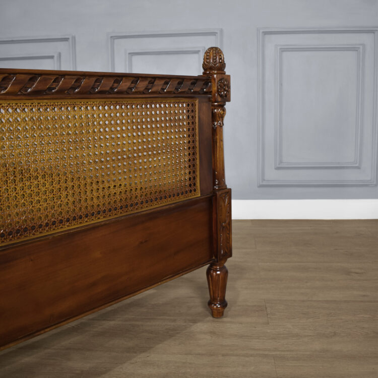Louis XV Longchamp Rattan Sleigh Bed in Chestnut - Image 10